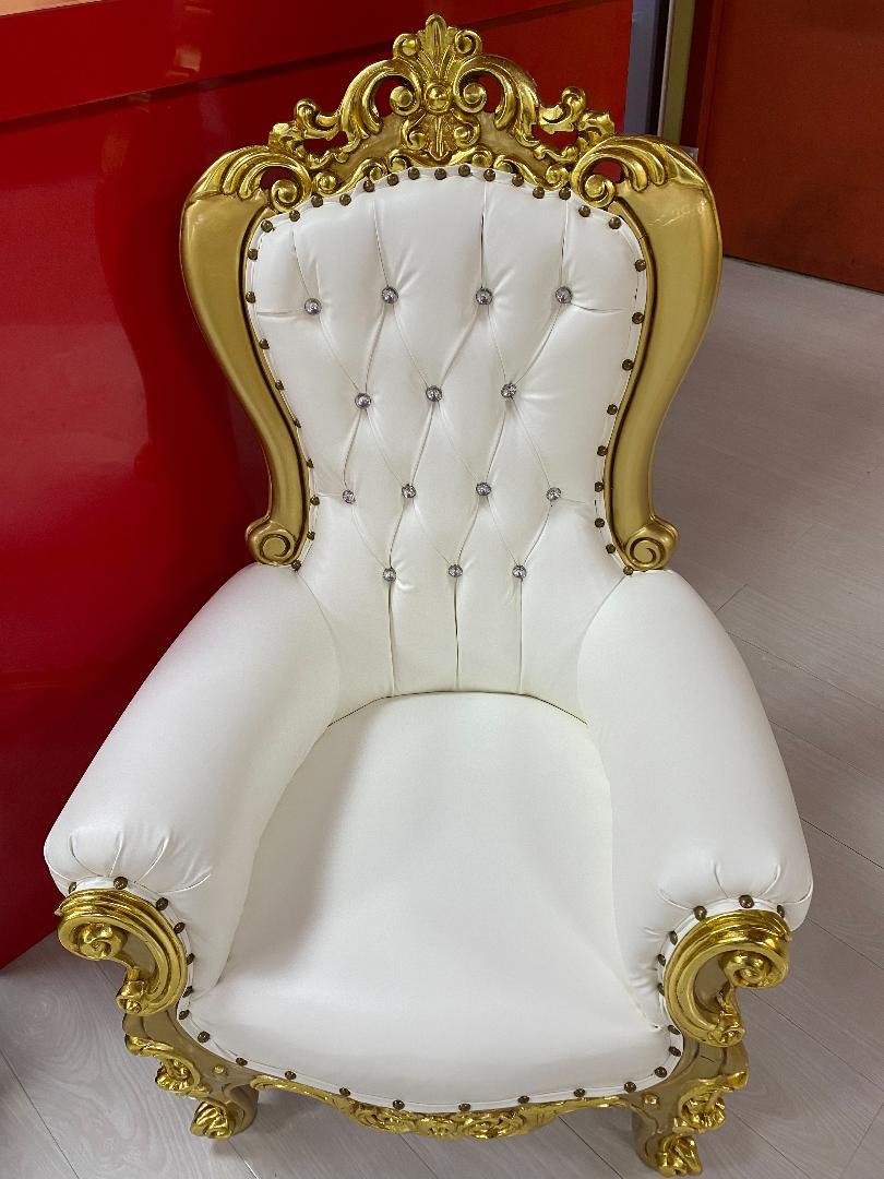 Baby Thone Chair